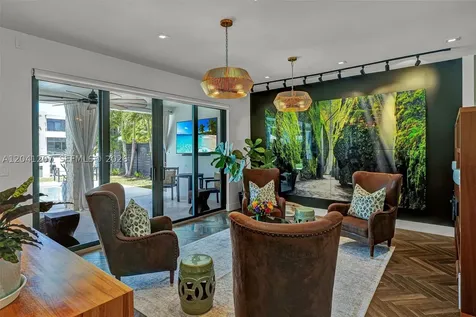 16416 NE 32nd Avenue North Miami Beach FL 33160