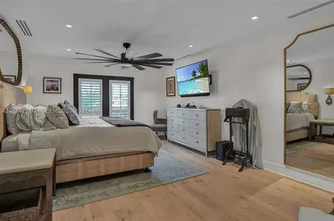 16416 NE 32nd Avenue North Miami Beach FL 33160