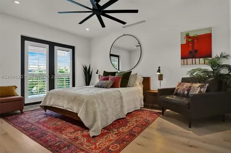 16416 NE 32nd Avenue North Miami Beach FL 33160