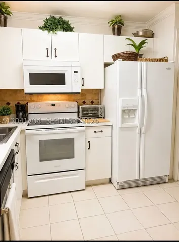 13918 SW 172nd Terrace Miami FL 33177
