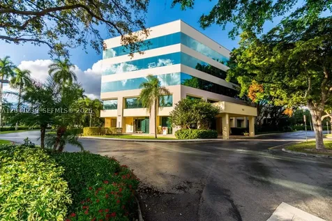 150 S Pine Island Road Plantation FL 33324