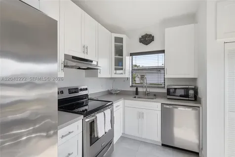 6443 SW 152nd Cir Place Miami FL 33193
