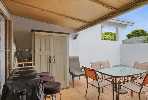 6443 SW 152nd Cir Place Miami FL 33193