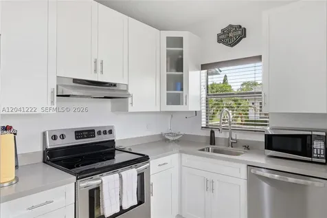 6443 SW 152nd Cir Place Miami FL 33193