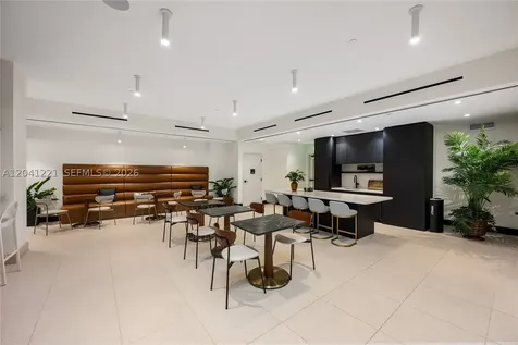 225 N Miami Avenue Miami FL 33128