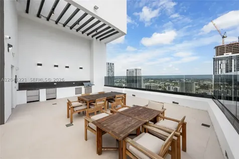 225 N Miami Avenue Miami FL 33128