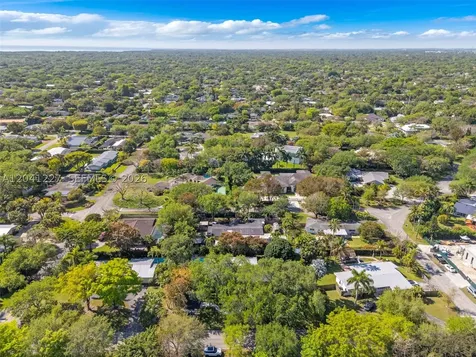 7920 SW 132nd Street Pinecrest FL 33156