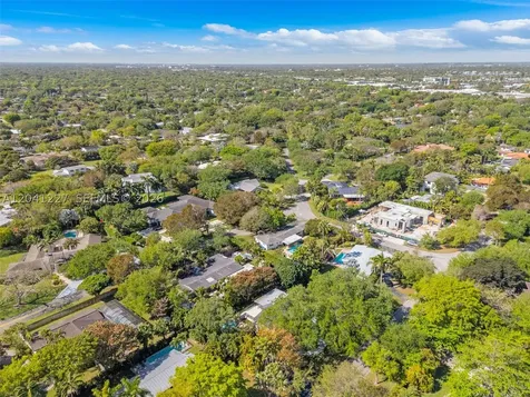 7920 SW 132nd Street Pinecrest FL 33156