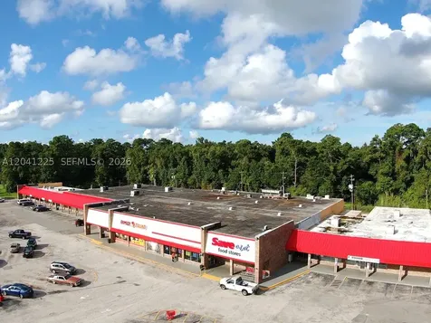 10696 Lem Turner Road Jacksonville FL 32218