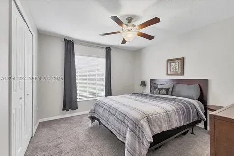 16505 Myrtle Tampa FL 33598