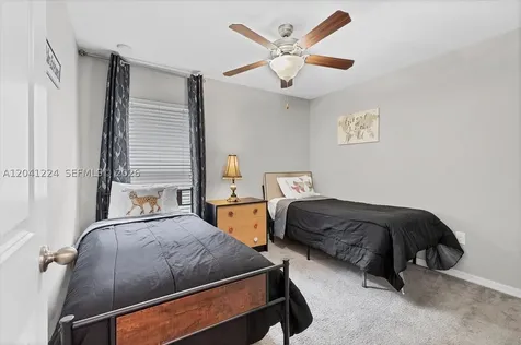 16505 Myrtle Tampa FL 33598