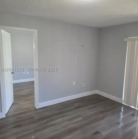 4721 NW 7th Street Miami FL 33126