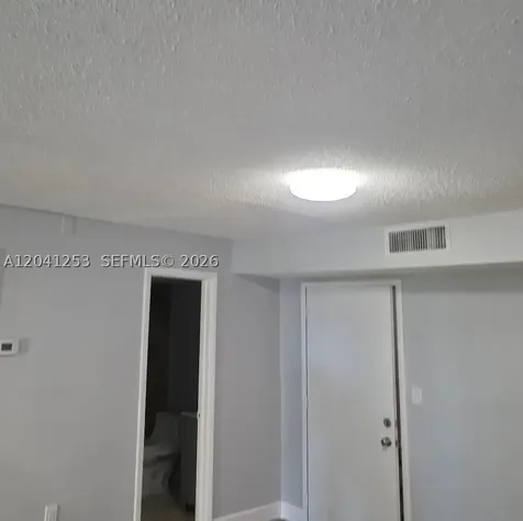 4721 NW 7th Street Miami FL 33126