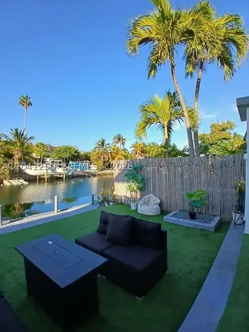 1937 NE 123rd Street North Miami FL 33181