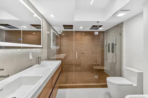 16445 Collins Avenue Sunny Isles Beach FL 33160