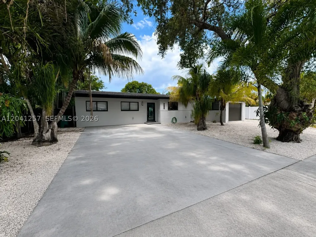 19700 NE 11th Place Miami FL 33179