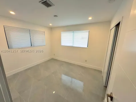 19700 NE 11th Place Miami FL 33179