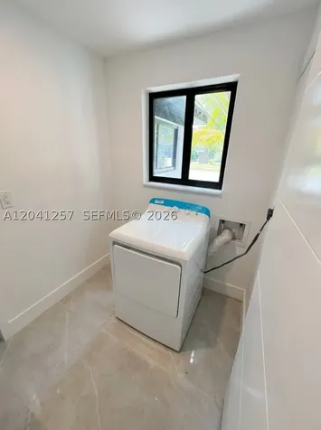 19700 NE 11th Place Miami FL 33179