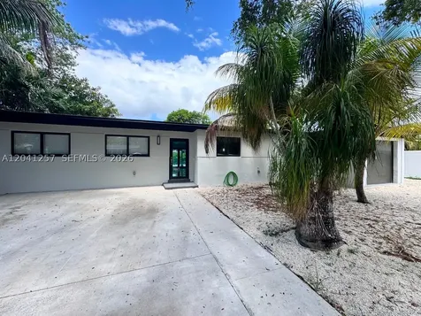 19700 NE 11th Place Miami FL 33179