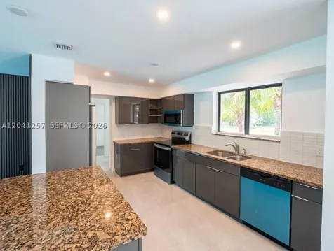 19700 NE 11th Place Miami FL 33179