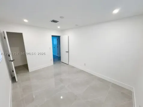 19700 NE 11th Place Miami FL 33179