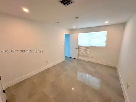 19700 NE 11th Place Miami FL 33179