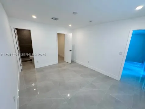 19700 NE 11th Place Miami FL 33179