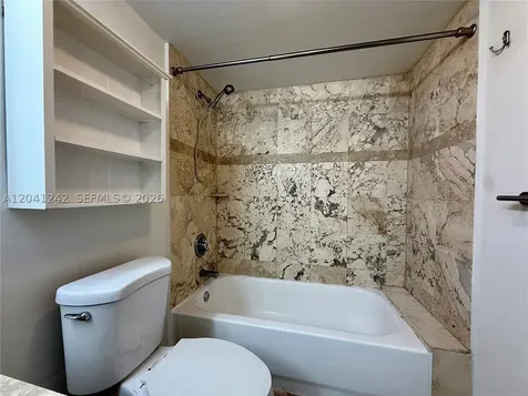 7800 Collins Avenue Miami Beach FL 33141