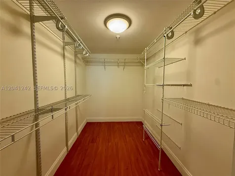 7800 Collins Avenue Miami Beach FL 33141