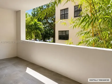 2740 SW 28th Terrace Miami FL 33133