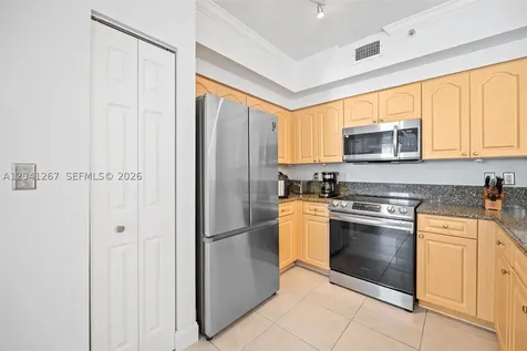 6861 SW 44th Street Miami FL 33155