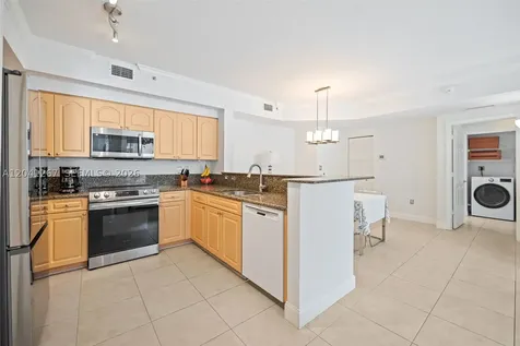 6861 SW 44th Street Miami FL 33155