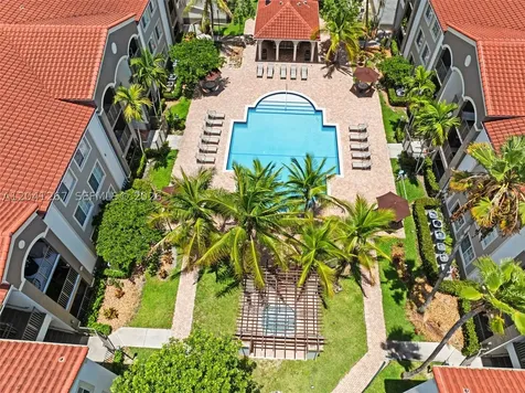6861 SW 44th Street Miami FL 33155