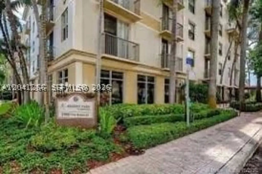 1919 Van Buren Street Hollywood FL 33020