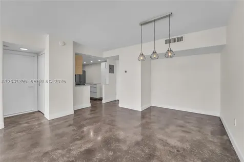 20515 E Country Club Drive Aventura FL 33180