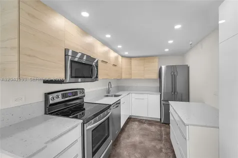 20515 E Country Club Drive Aventura FL 33180