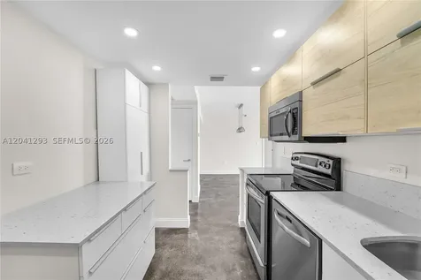 20515 E Country Club Drive Aventura FL 33180