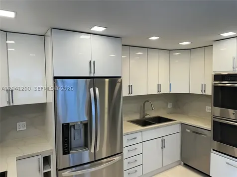 9500 W Bay Harbor Drive Bay Harbor Islands FL 33154