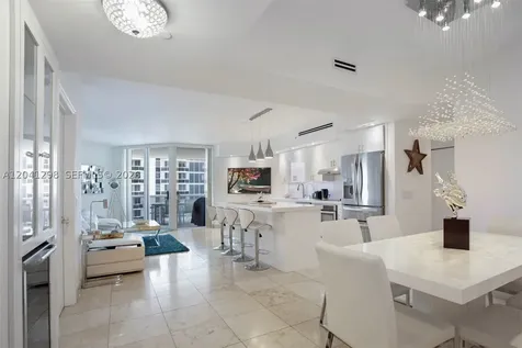 4775 Collins Avenue Miami Beach FL 33140