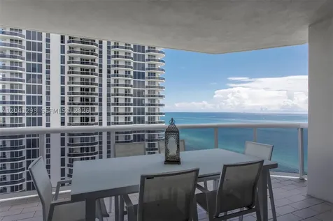 4775 Collins Avenue Miami Beach FL 33140