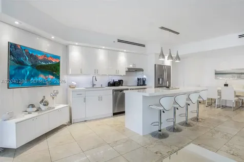 4775 Collins Avenue Miami Beach FL 33140