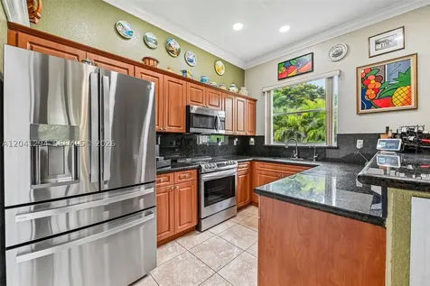 21401 SW 187th Avenue Miami FL 33187