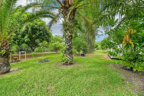 21401 SW 187th Avenue Miami FL 33187