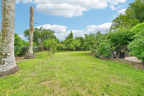 21401 SW 187th Avenue Miami FL 33187