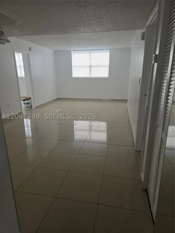 4675 W 18th Court Hialeah FL 33012