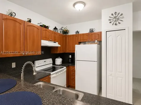 7250 NW 177th Street Hialeah FL 33015