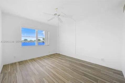 1116 Lake Terrace Boynton Beach FL 33426