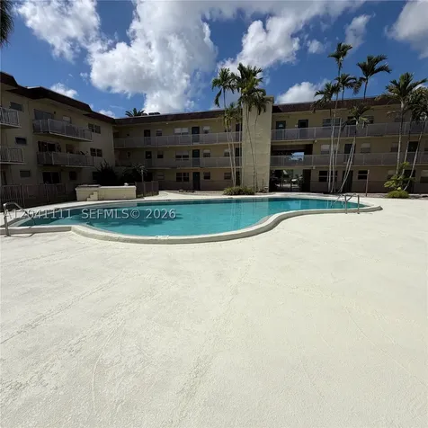 7505 SW 82nd Street Miami FL 33143