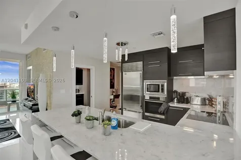 900 Biscayne Boulevard Miami FL 33132