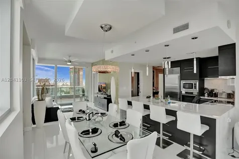 900 Biscayne Boulevard Miami FL 33132